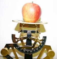 Apfel-wiegen-4A.jpg